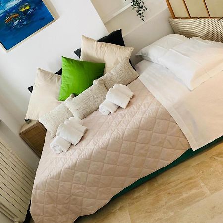 Appartamento Veneto 35 By Vacanze In Chiavari Luaran gambar