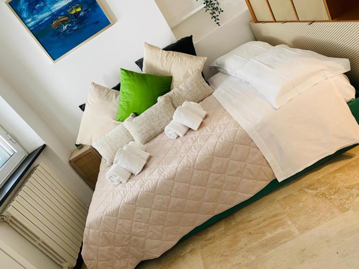 Appartamento Veneto 35 By Vacanze In Chiavari Luaran gambar
