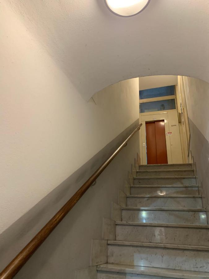 Appartamento Veneto 35 By Vacanze In Chiavari Luaran gambar