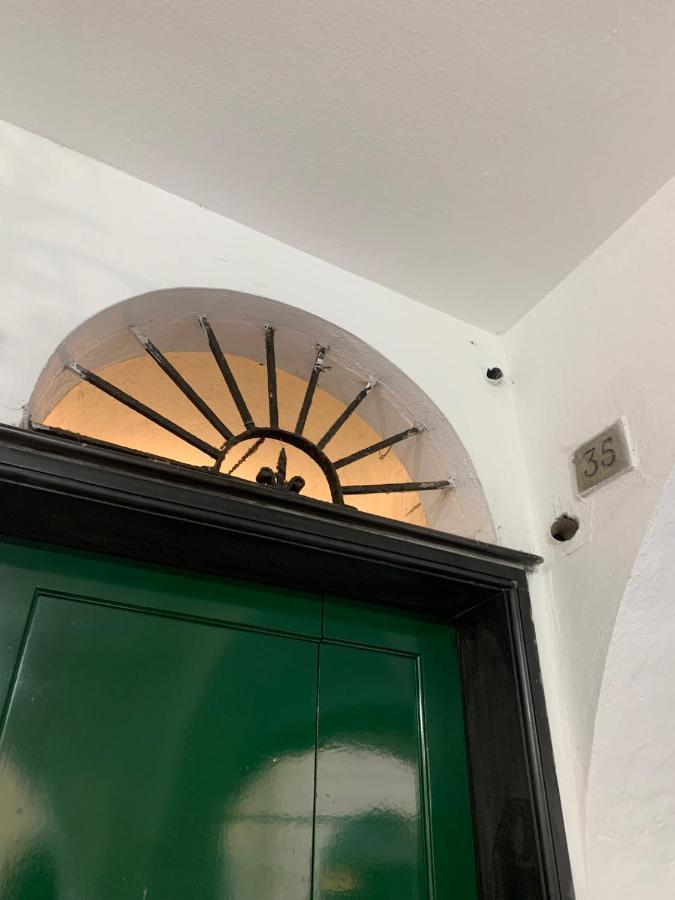 Appartamento Veneto 35 By Vacanze In Chiavari Luaran gambar